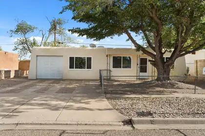 5944 Avenida La Barranca Place NW, Albuquerque