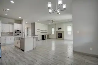 2405 Lynn Road SE 