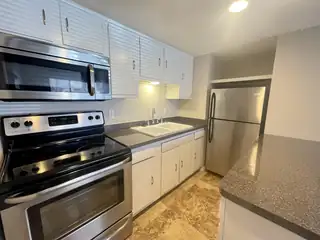 802 Gold Avenue SW 