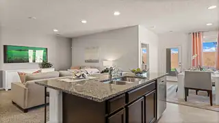 1500 Las Colinas Road NW 