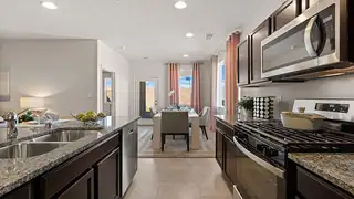 1500 Las Colinas Road NW 