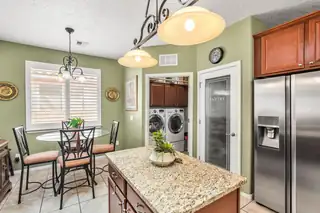 819 Golden Yarrow Trail 