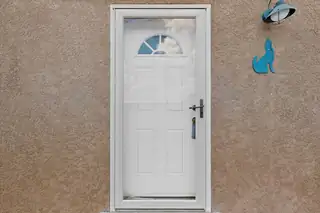 13 Crystal Gardens Lane 