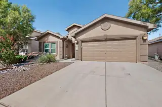 10215 Ventana Oeste Drive NW 