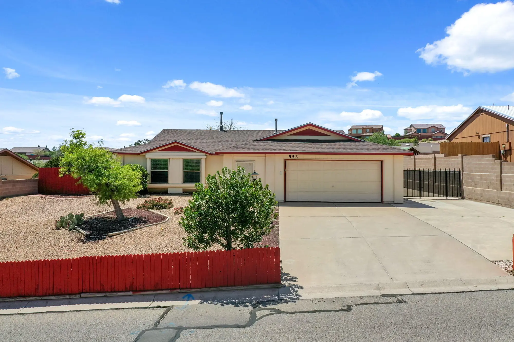 553 Christine Drive NE