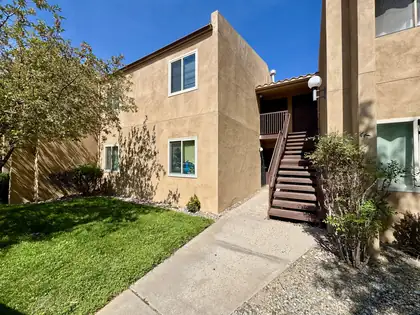 917 Country Club Drive SE APT H, Rio Rancho