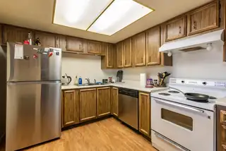 917 Country Club Drive SE APT H 