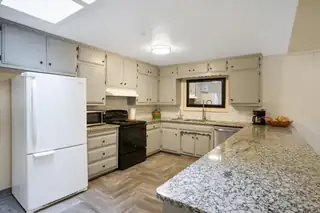 1419 Solano Drive NE 