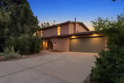 3025 Palo Alto Drive NE, Albuquerque