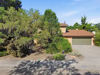3025 Palo Alto Drive NE 
