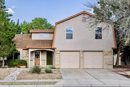 5612 Chelwood Park Boulevard NE, Albuquerque