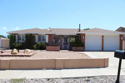 5900 Tioga Road NW, Albuquerque