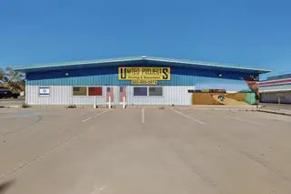 1000 W Santa Fe Avenue 