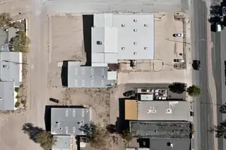 1000 W Santa Fe Avenue 