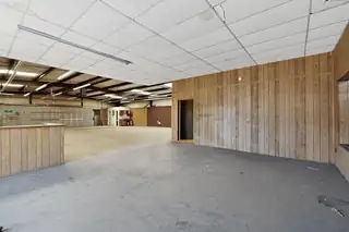 1000 W Santa Fe Avenue 