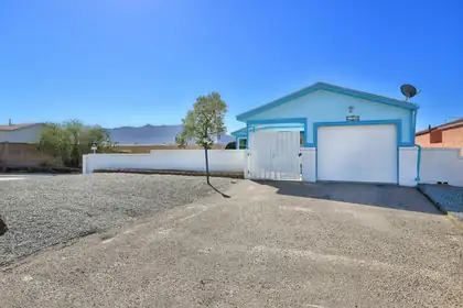 286 Pearl Drive NE, Rio Rancho