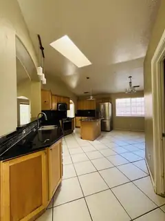 2417 Manzano Loop NE 