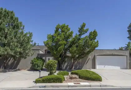 7413 El Morro Road NE, Albuquerque