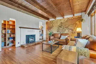 33 Garden Park Circle NW 