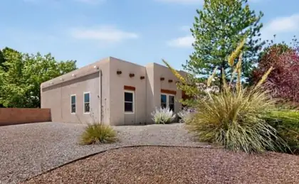 7100 Luz De La Luna Place NW, Albuquerque