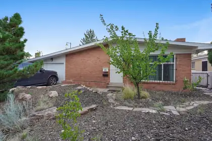 400 Sierra Drive SE, Albuquerque