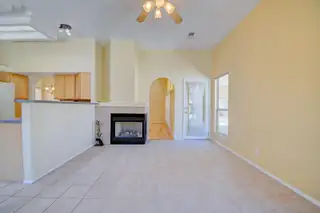 4921 Hayworth Hills Drive NE 