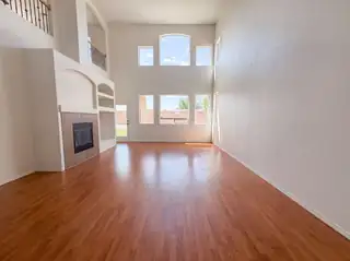 1444 Peppoli Loop SE 