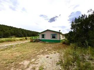 27 Hillcrest Road 
