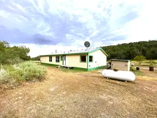 27 Hillcrest Road 