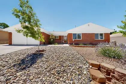 11420 Manitoba Drive NE, Albuquerque