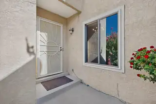10401 Camino Del Oso NE 