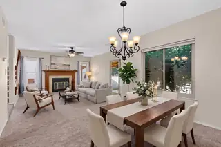 10401 Camino Del Oso NE 