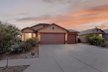 2871 Desert Sage Avenue SW, Los Lunas
