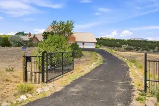 3 Vista Drive 