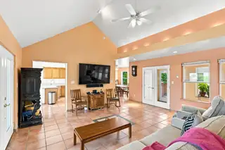 3 Vista Drive 