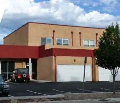 320 Adams Street SE, Albuquerque