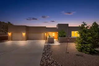 17 Basketweaver Court 