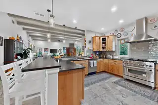 17 Basketweaver Court 