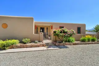 228 Los Manzanos Road 