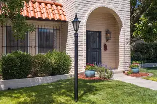 1393 Wagon Train Drive SE 