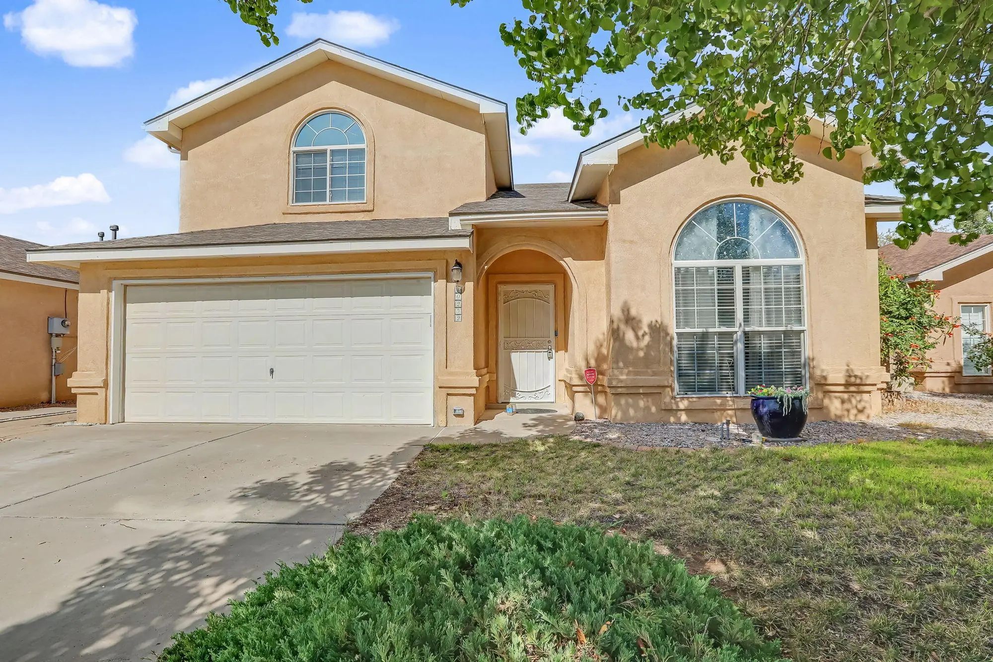 10232 Ventana Hills Road NW