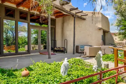 1552 Camino Hermosa, Corrales