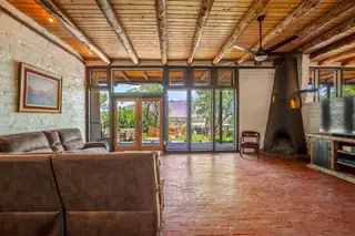 1552 Camino Hermosa 