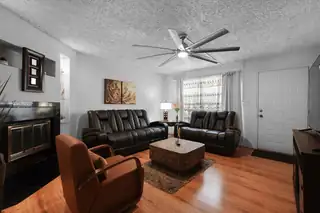 6041 Sequoia Road NW D14 