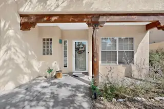 7409 Palomas Park Avenue NE 