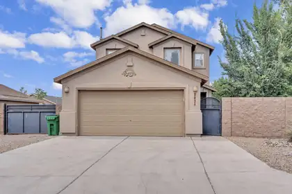 203 Derramadera Avenue NE, Albuquerque