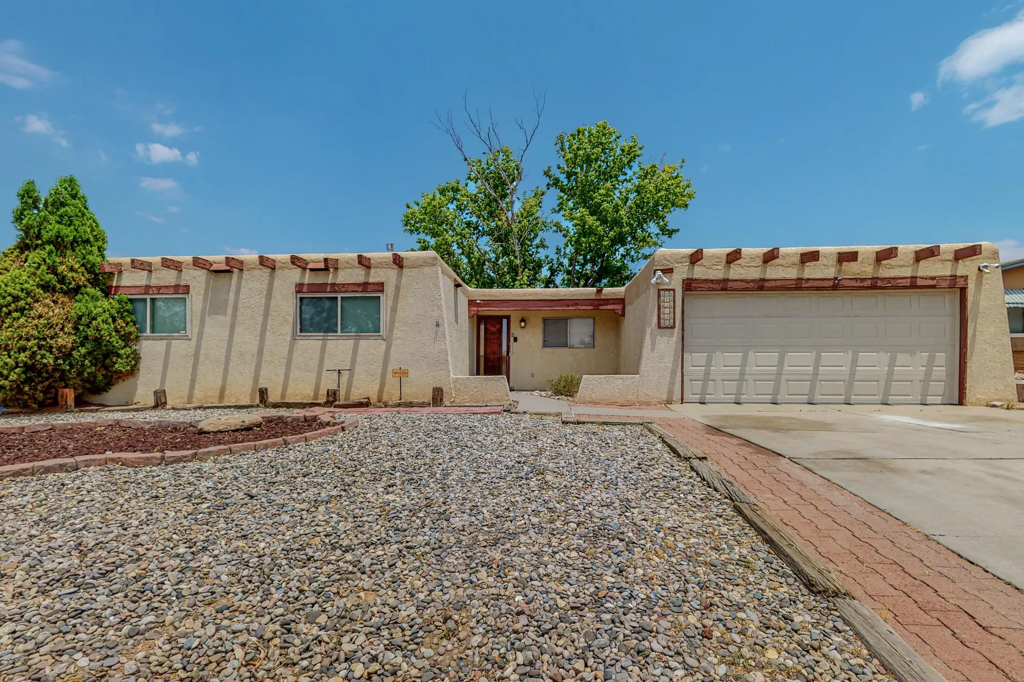 7309 Coulson Drive NE