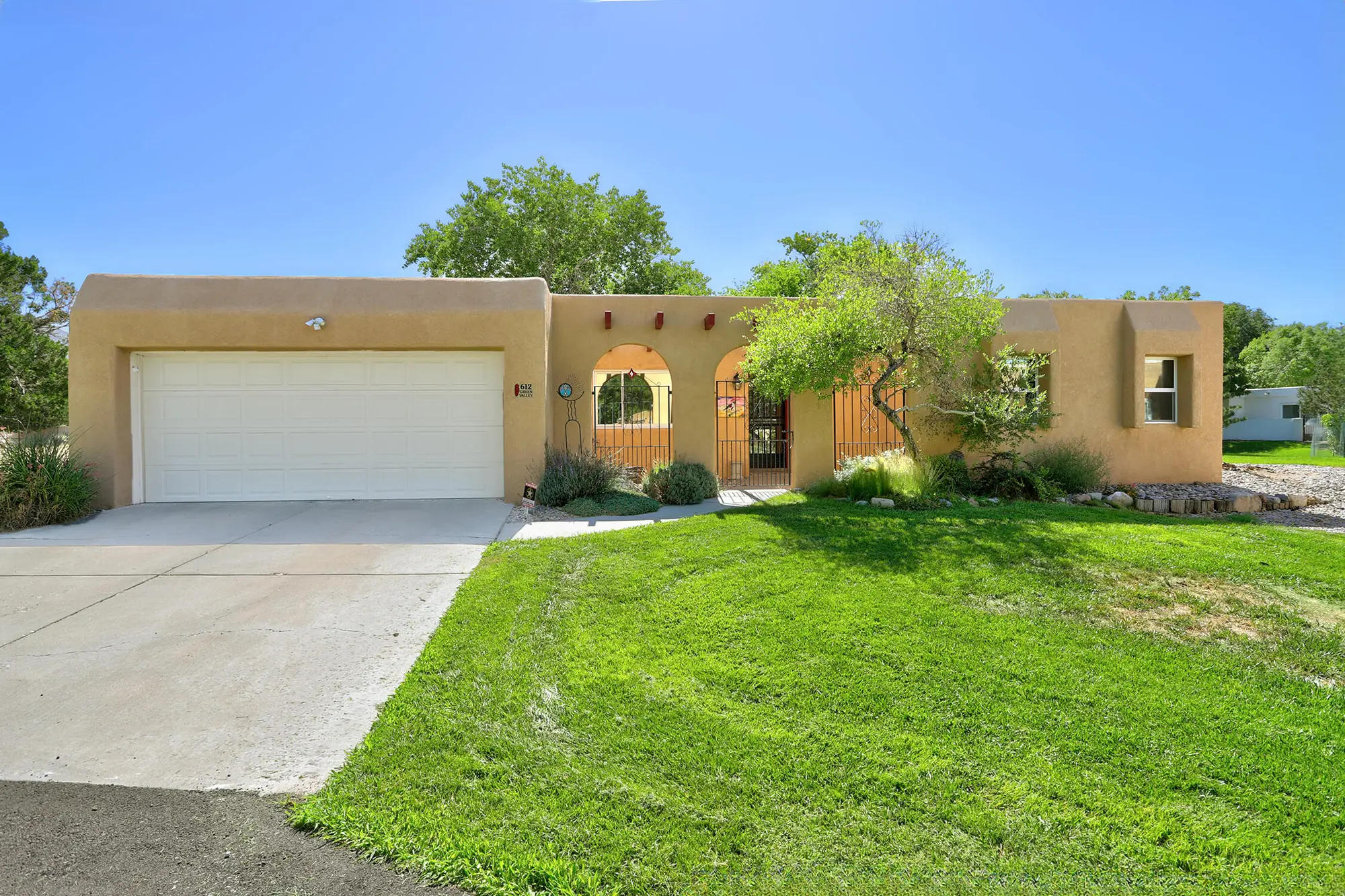 612 Green Valley Drive SE