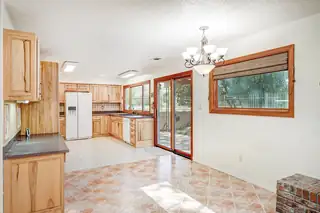 612 Green Valley Drive SE 