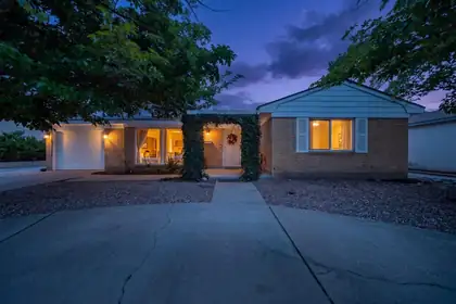 2814 Arizona Street NE, Albuquerque